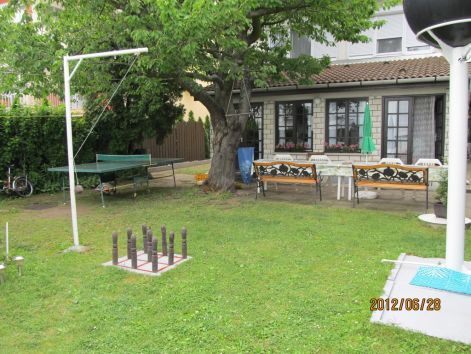 udvar_a_vizparton-005.jpg